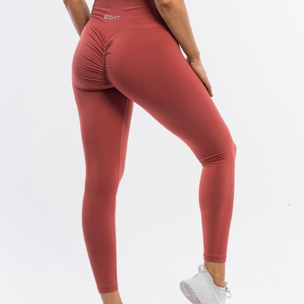 Echt Force vent scrunch leggings - Garnet in Large